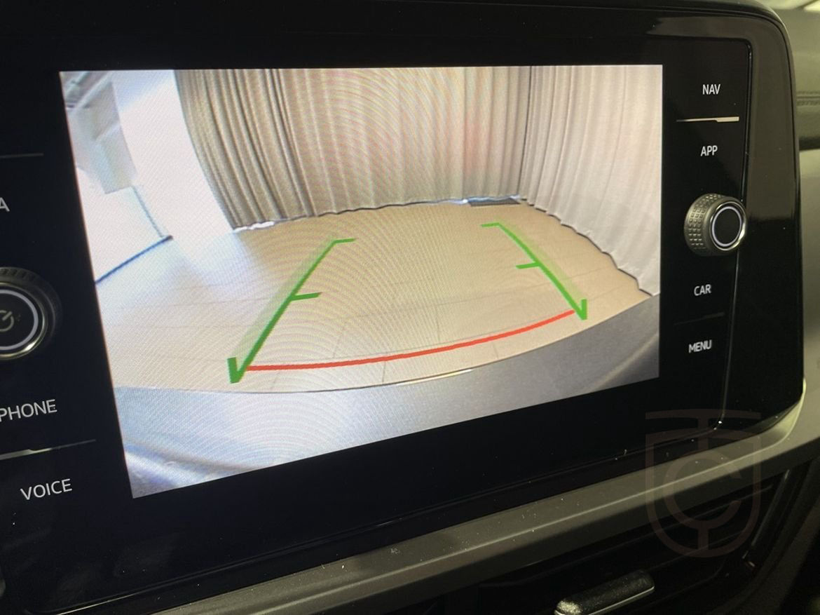 Volkswagen T-Roc LIFE EDITION TSI 150 DSG, 2-zon Klimat