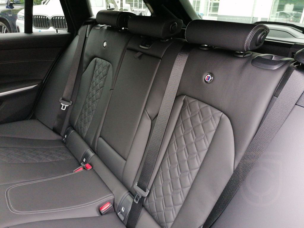ALPINA B3 Touring UPE 116.940,-€ HUD AHK Pano ACC H/K
