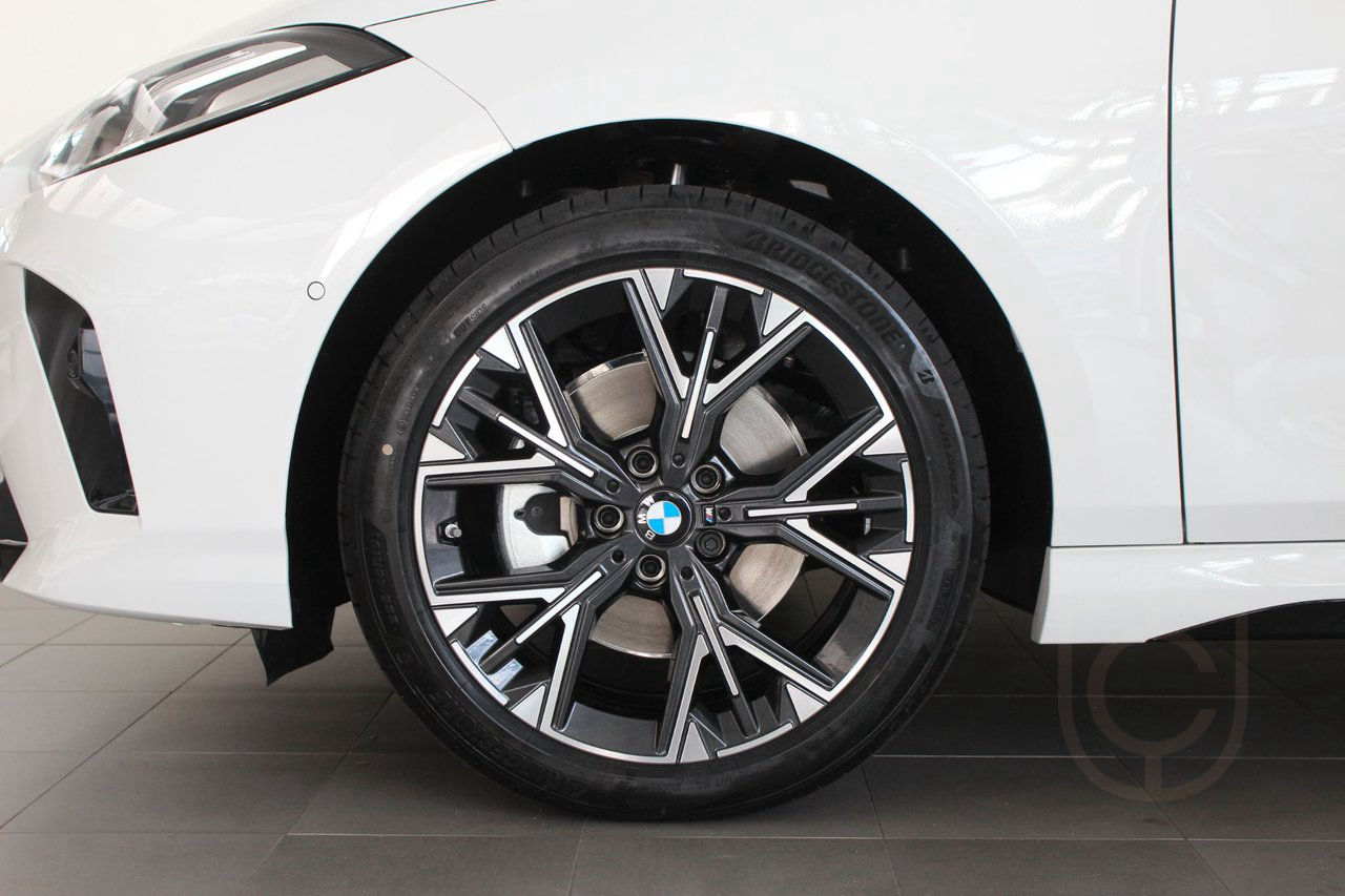 BMW 120 i M Sport Design Automat