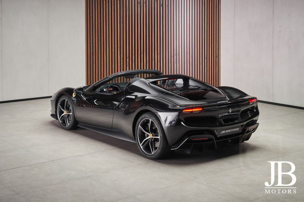 Ferrari 296 GTS Nero Daytona LIFT JBL CARBON SURROUND