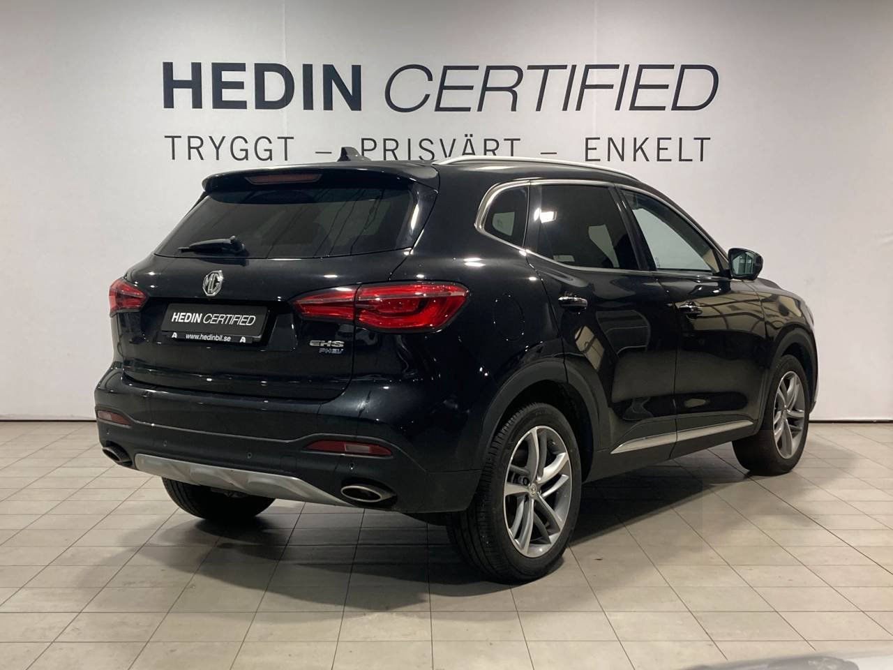 MG EHS PLUG-IN HYBRID LUXURY
