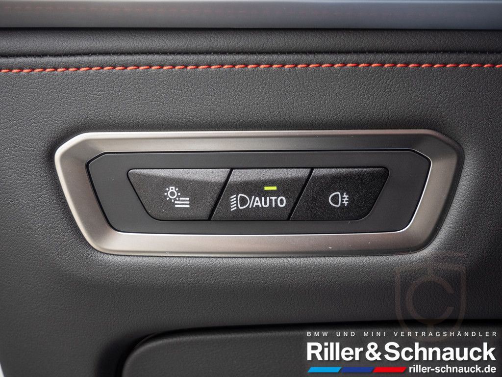 BMW XM Label DRIVING-PRO+M-PRO+B&W+M-DRIVER+M-SITZ+