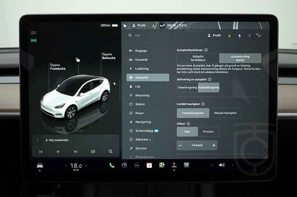 Tesla Model Y Standard Range RWD
