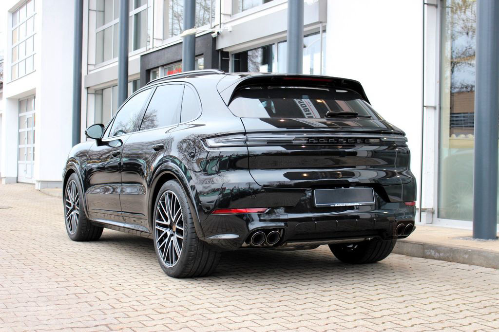Porsche Cayenne Coupe GTS /PDCC/ STANDHZG./ BURMESTER HE