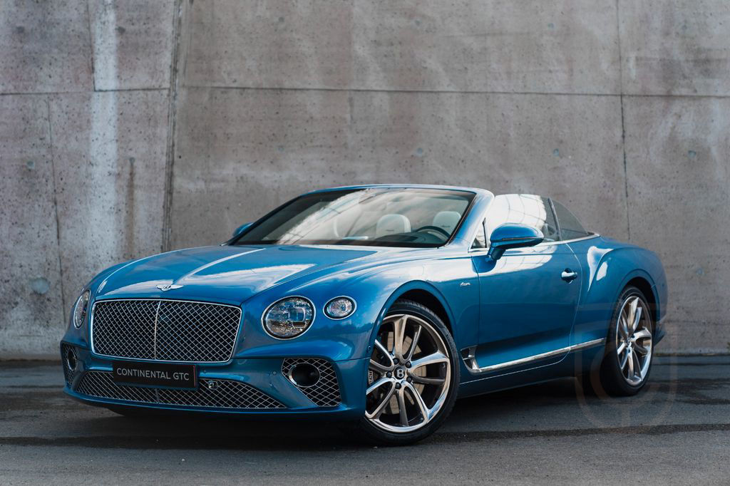 Bentley Continental GTC Azure