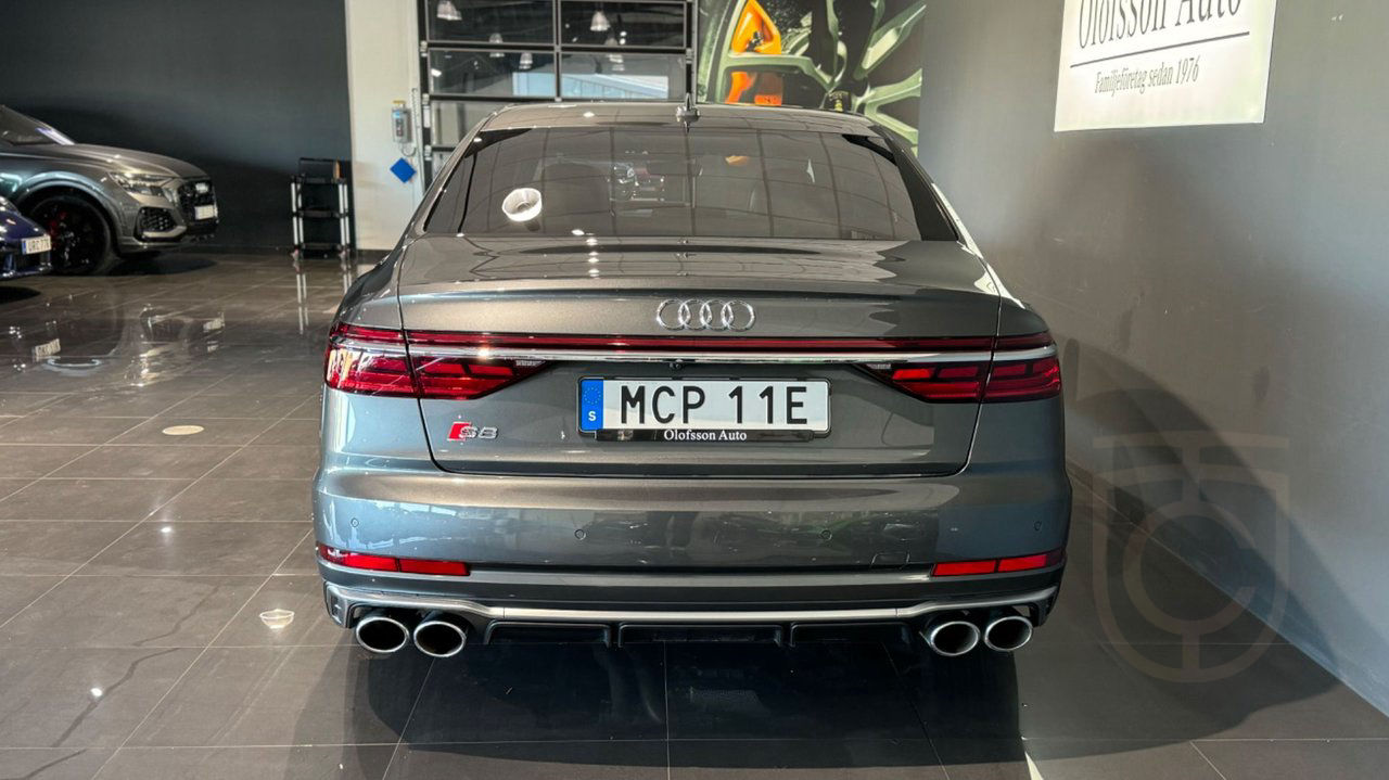 Audi A8 S8 TFSI quattro TipTronic