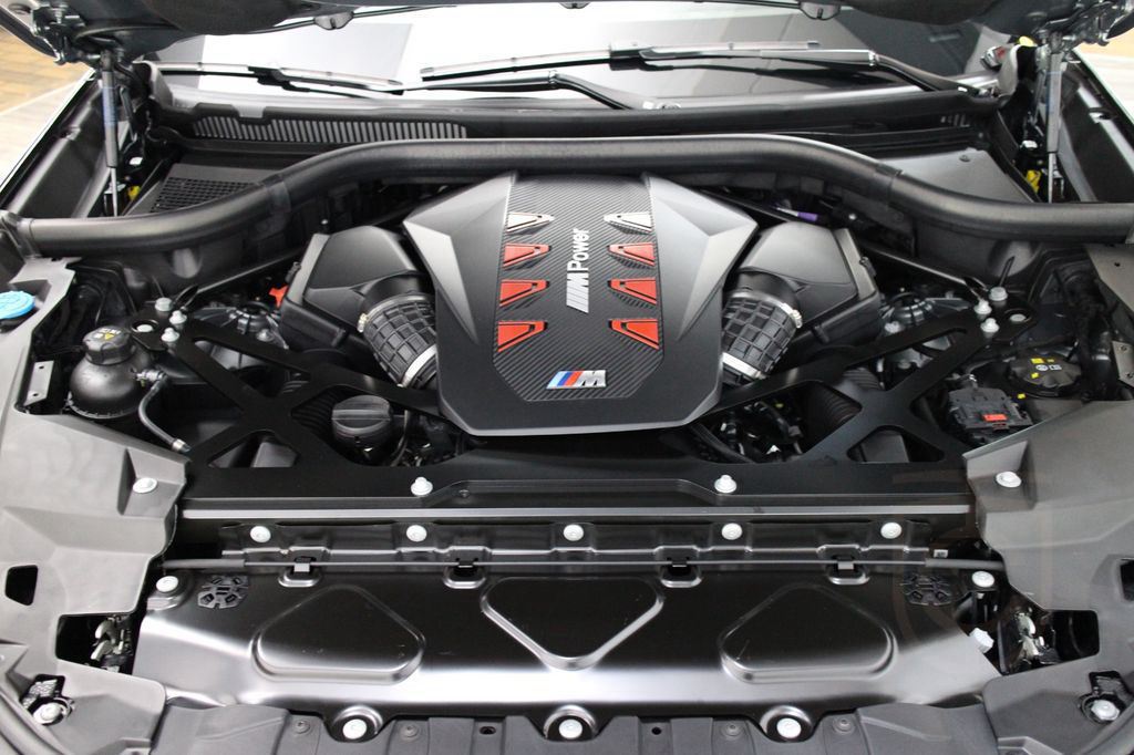 BMW X6 M Competition H&K Keyless Massage Soft-Close