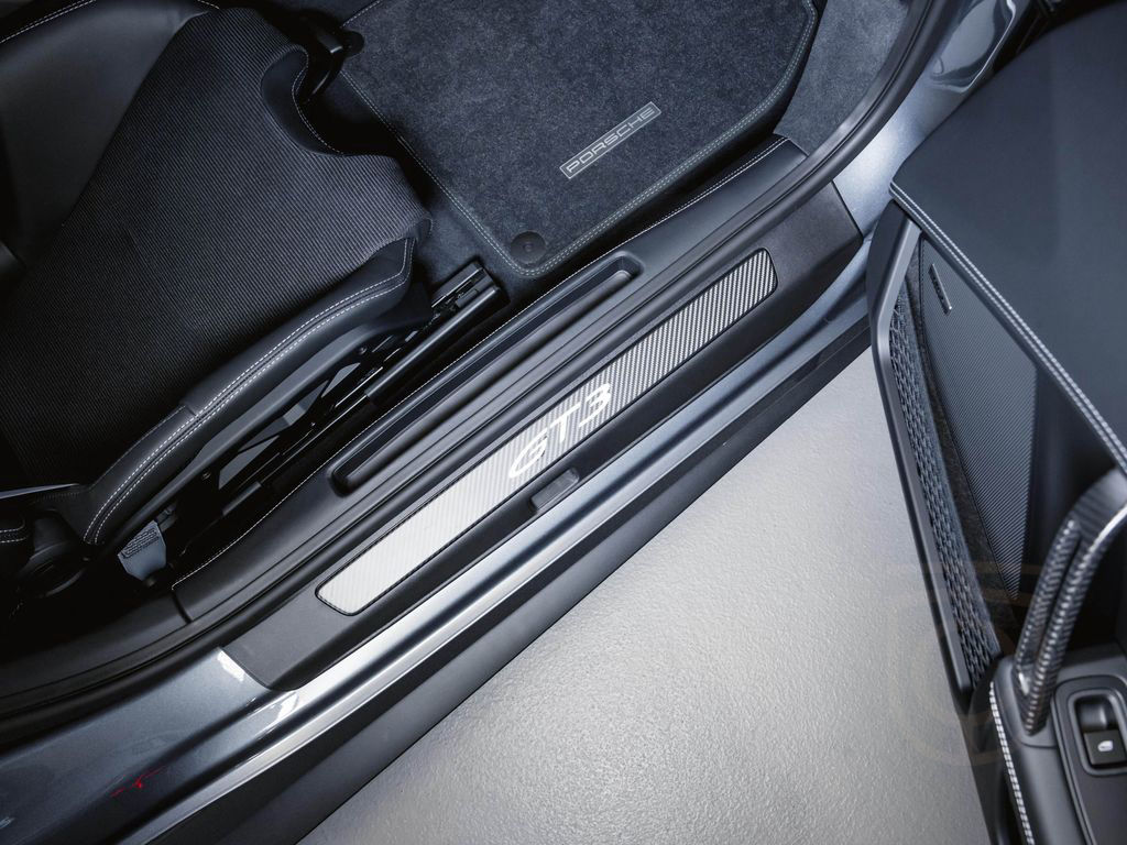 Porsche 911 GT3 mit Touring Paket Leichtbau Lift Chrono