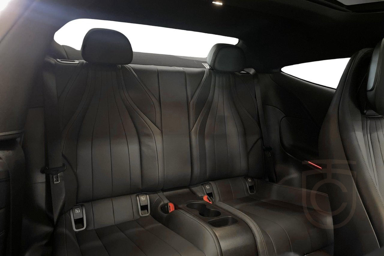 Mercedes-Benz CLE 300 4MATIC Coupé AMG