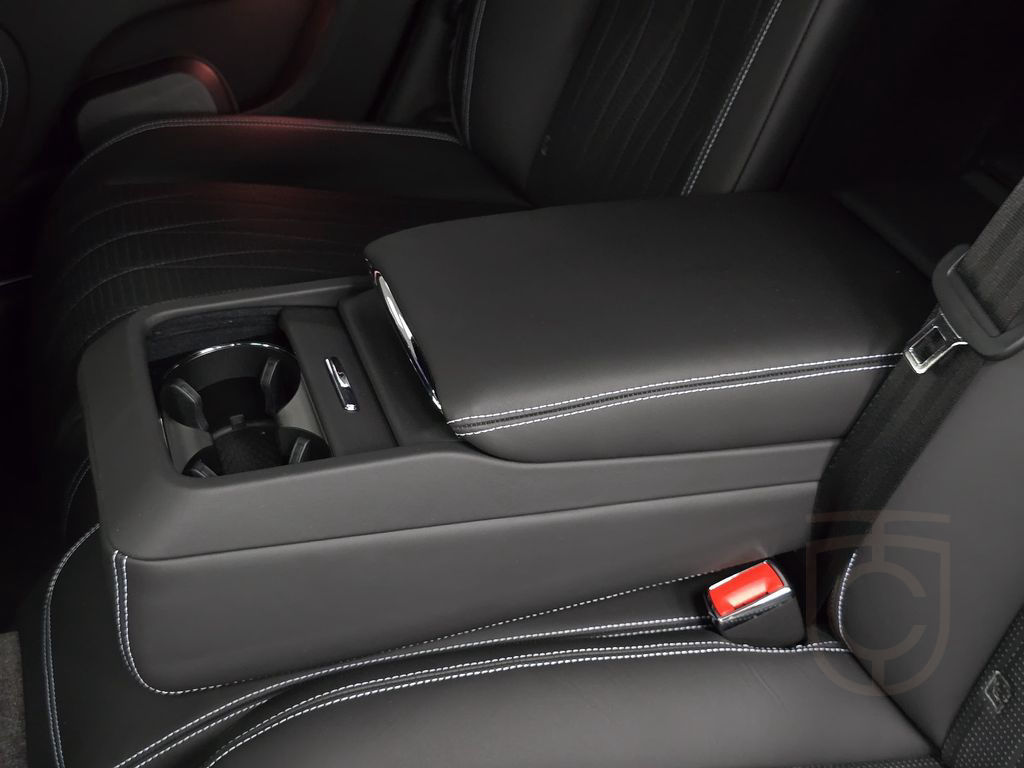 Bentley Flying Spur S V8*Mulliner*NAIM*Cambrian Grey*