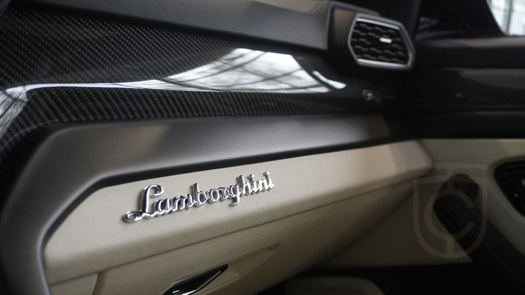 Lamborghini Urus S 4.0 V8 Sport*CARBON*SOFT*B&O*23"*NEW*
