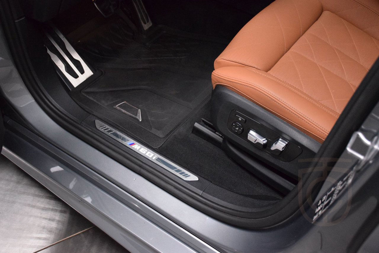 BMW X6 M60i xDrive
