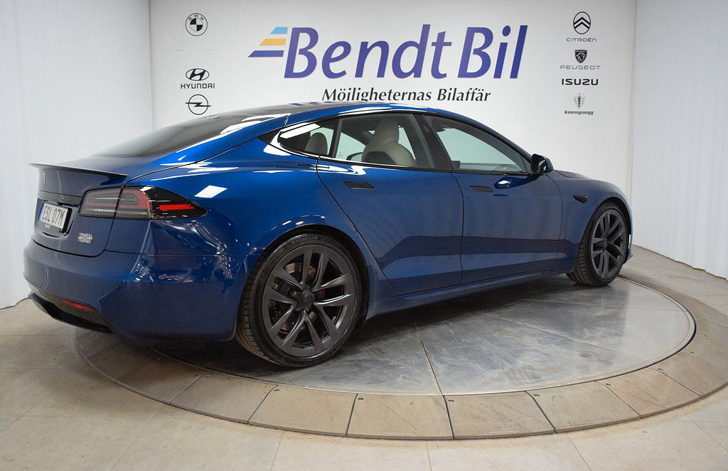Tesla Model S Plaid