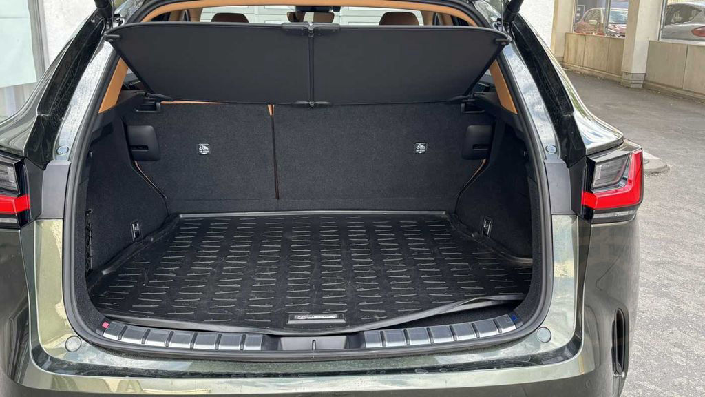 Lexus NX450h+ E-FOUR EXECUTIVE LINE *Technologie+Inter