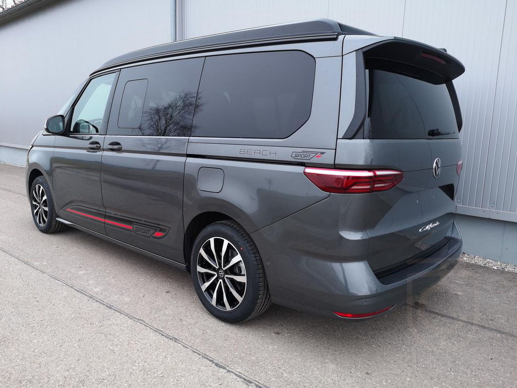 Volkswagen T7 2.0TDI DSG California Beach Sport Edition 8 F