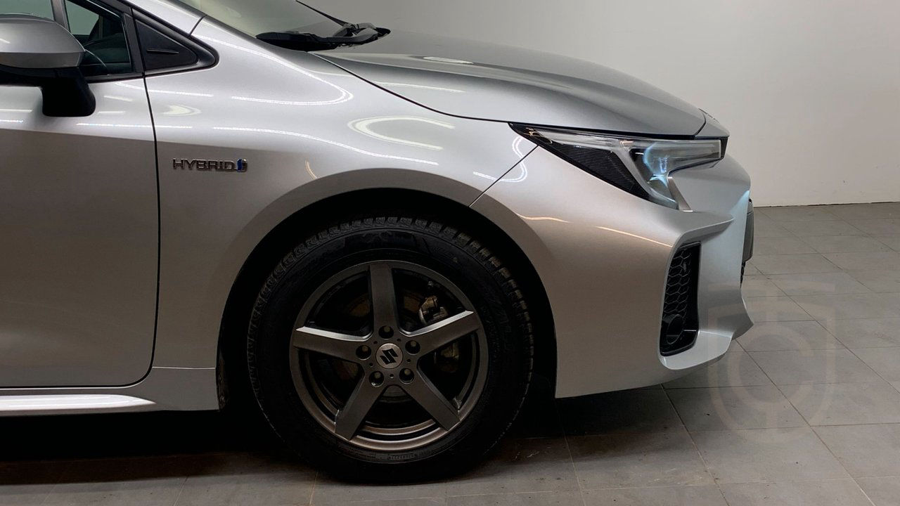 Suzuki Swace Hybrid e-CVT Inclusive