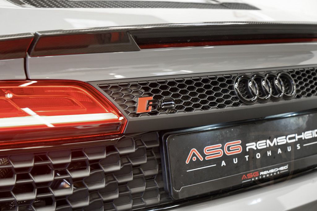 Audi R8 q. Spyder Performance *Carbon *20 *Keramik
