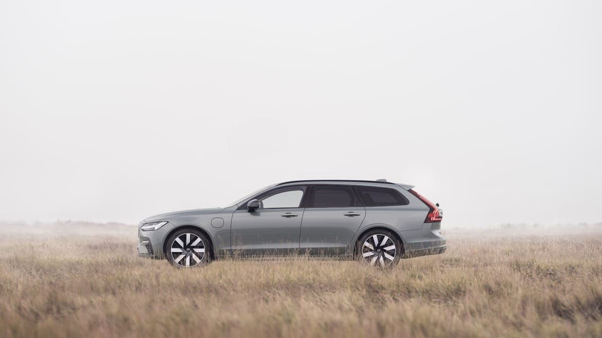 Volvo V90 Recharge T6 Geartronic 293kW 2025