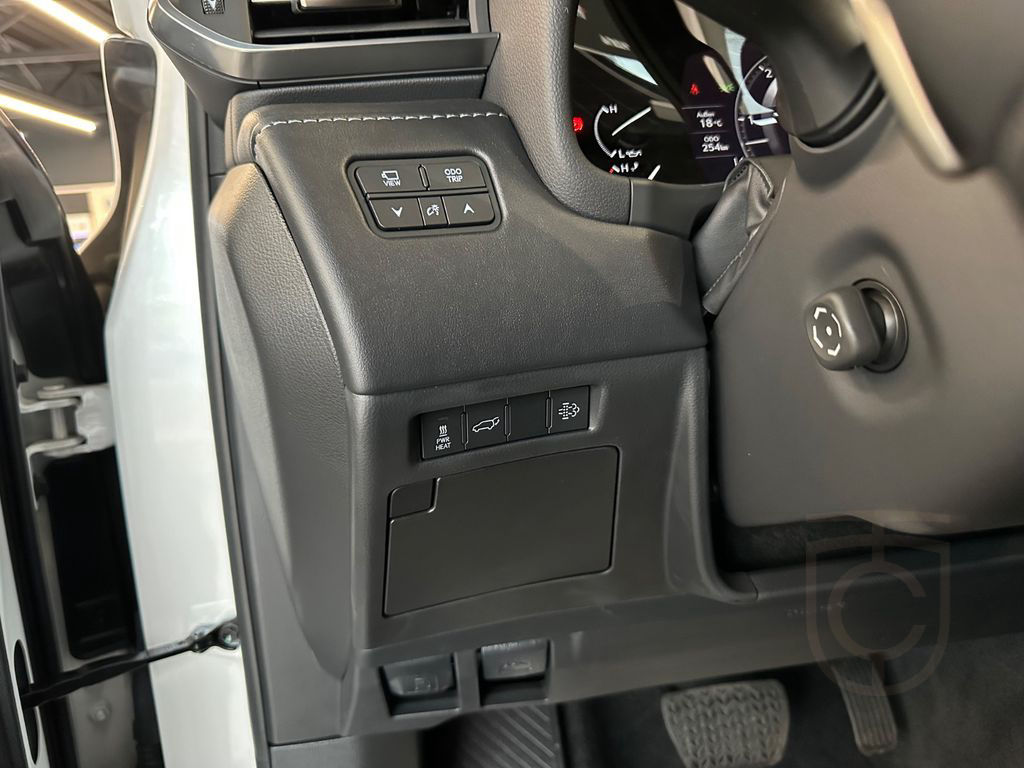 Lexus LX 500 D Luxury Mark Levinson *SOFORT*