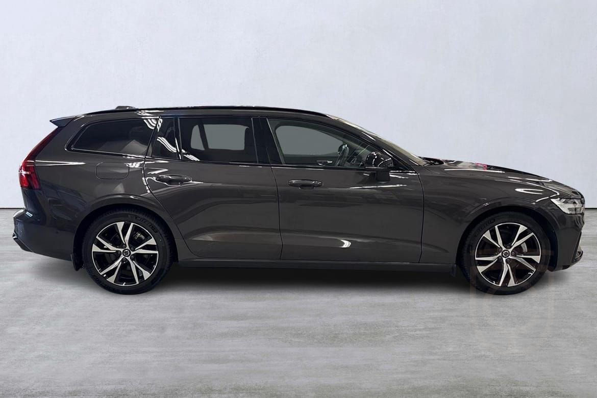 Volvo V60 B4 Bensin Plus Dark