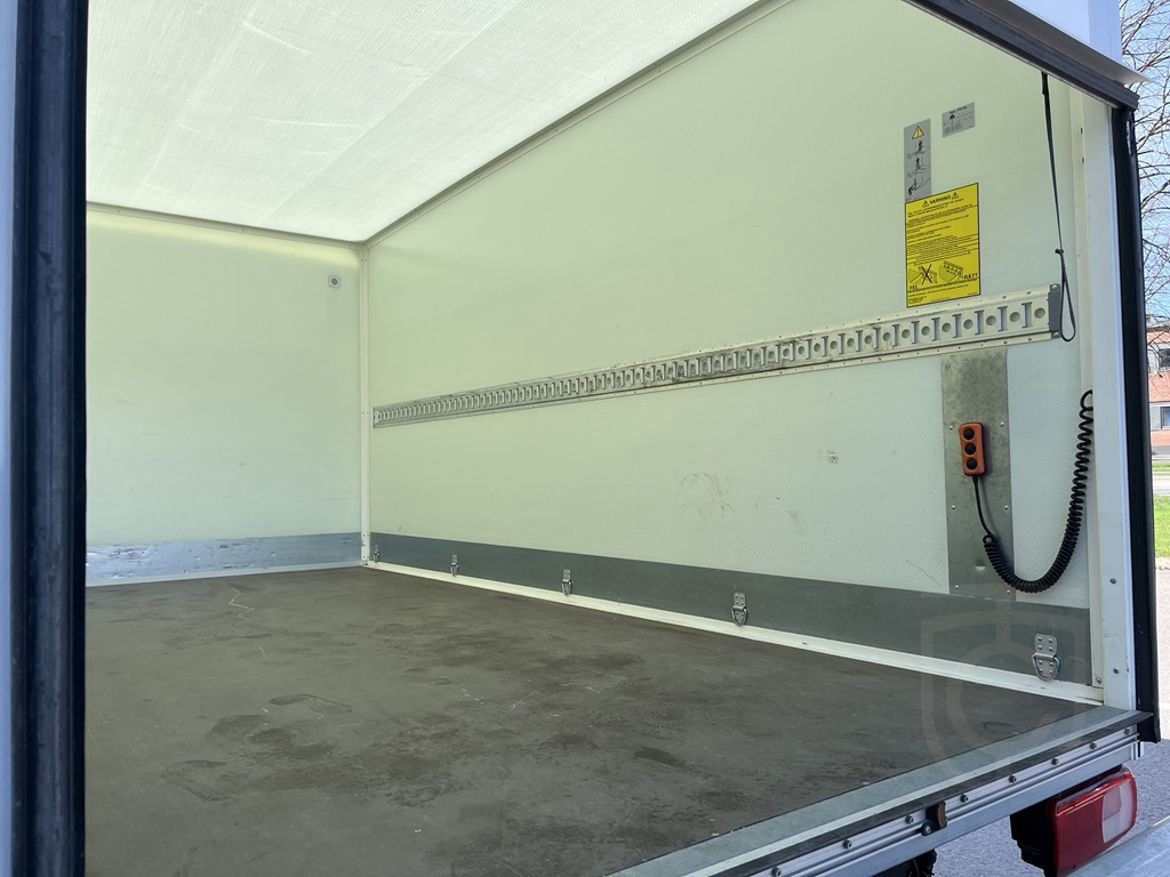 Volkswagen Crafter Enkelhytt