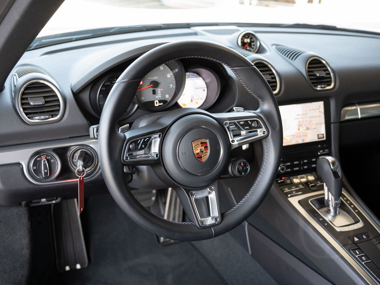Porsche 718 Cayman S