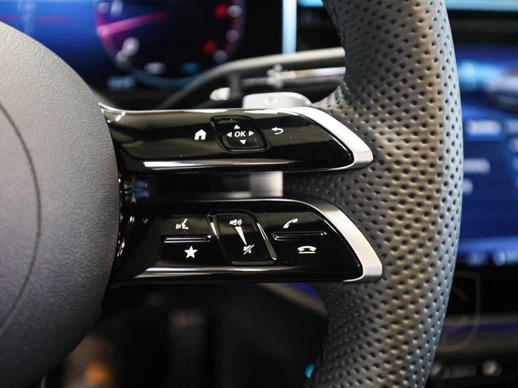 Mercedes-Benz E 450 d T 4M AMG Premium Plus AHK Distr. Screen