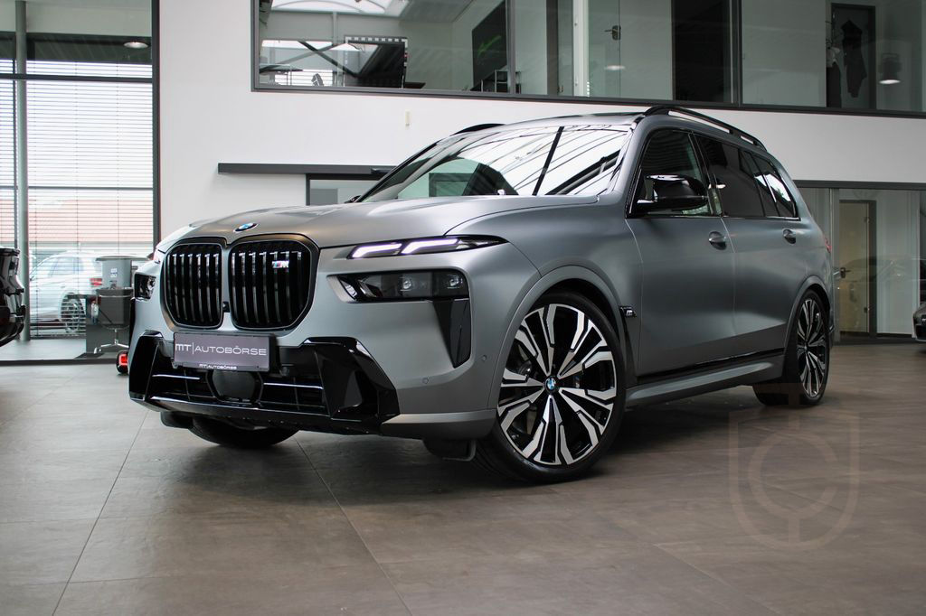 BMW X7 M60i M SPORT PAKET PRO/SKY-LOUNGE/FROZEN GREY