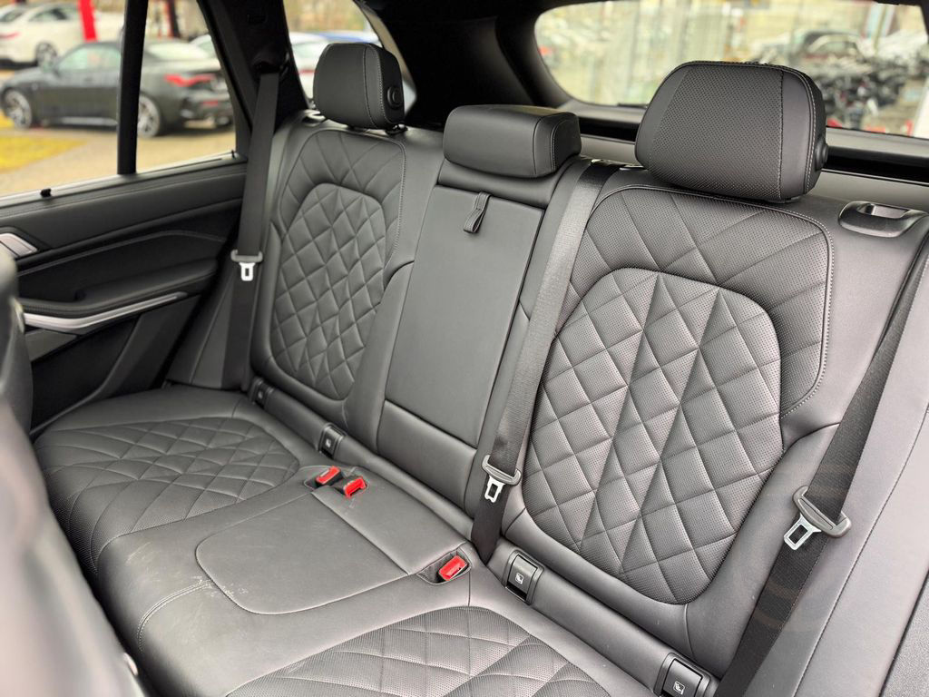 BMW X5 30d xDrive M-Sport ABSTANDSTEMP MEMORY AHK