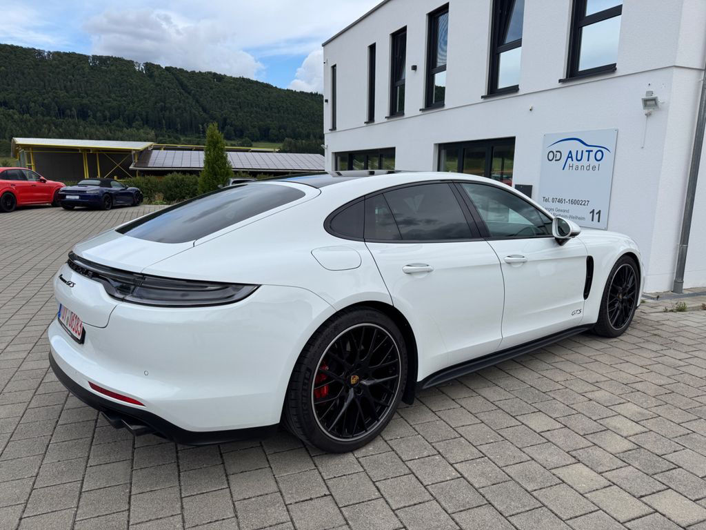 Porsche Panamera GTS Pano/Massage/HeadUp/PDLS+