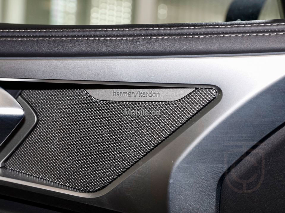 BMW M850i xDrive Coupe Integal-Aktivlenk. Soft-Close