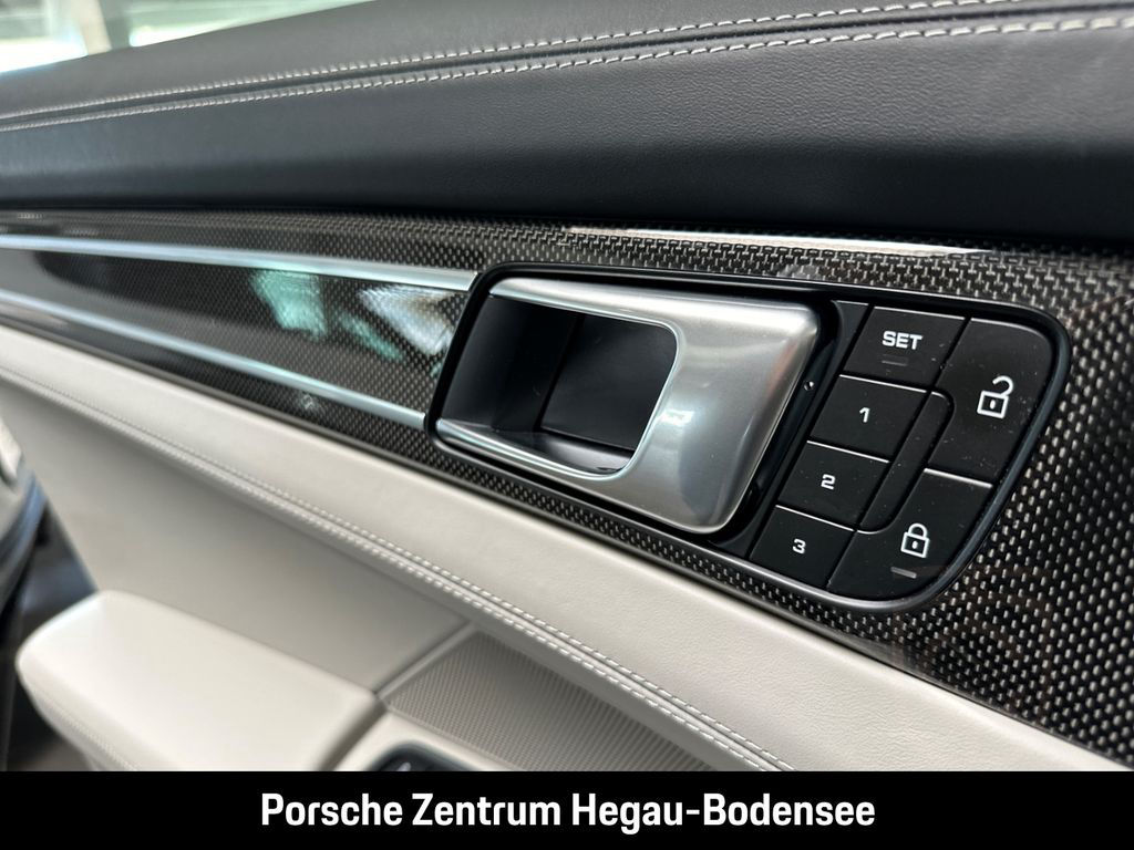 Porsche Panamera Turbo S Sport Turismo Headup-Display/Sp