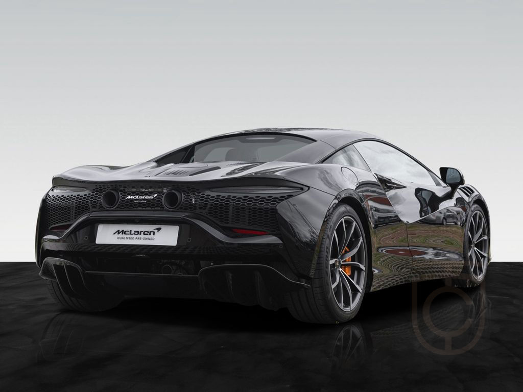McLaren Artura | Cosmos | Carbon Sill Finishers