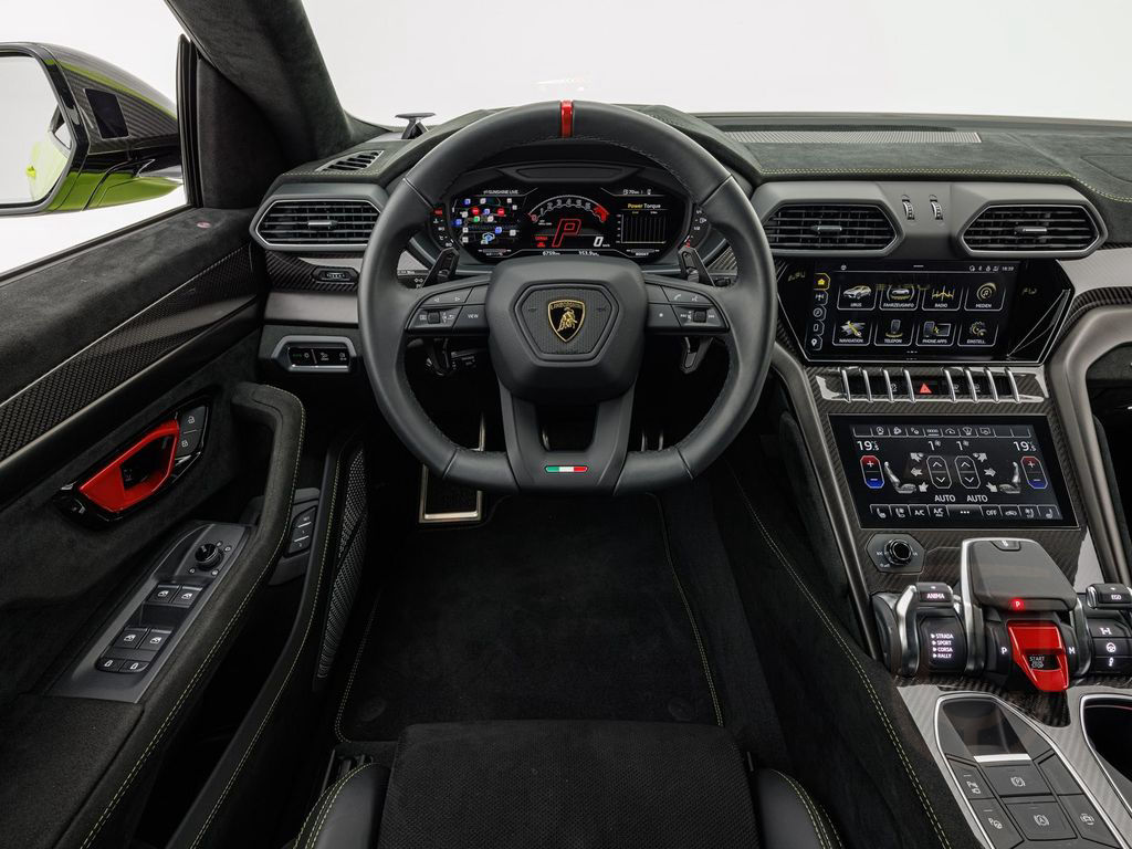 Lamborghini Urus Performante