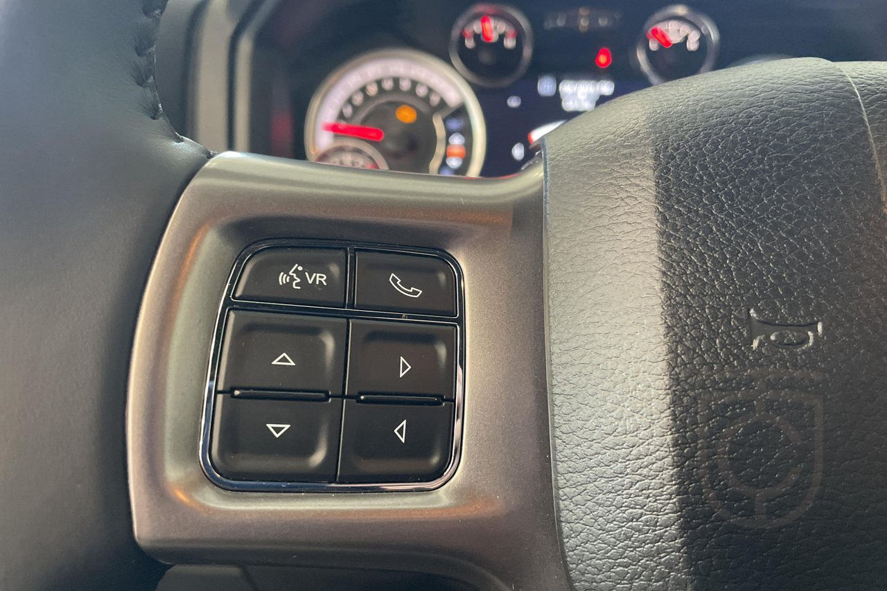 Dodge RAM WARLOCK 1500 Classic Crew Cab 5.7 V8 HEMI 4x4