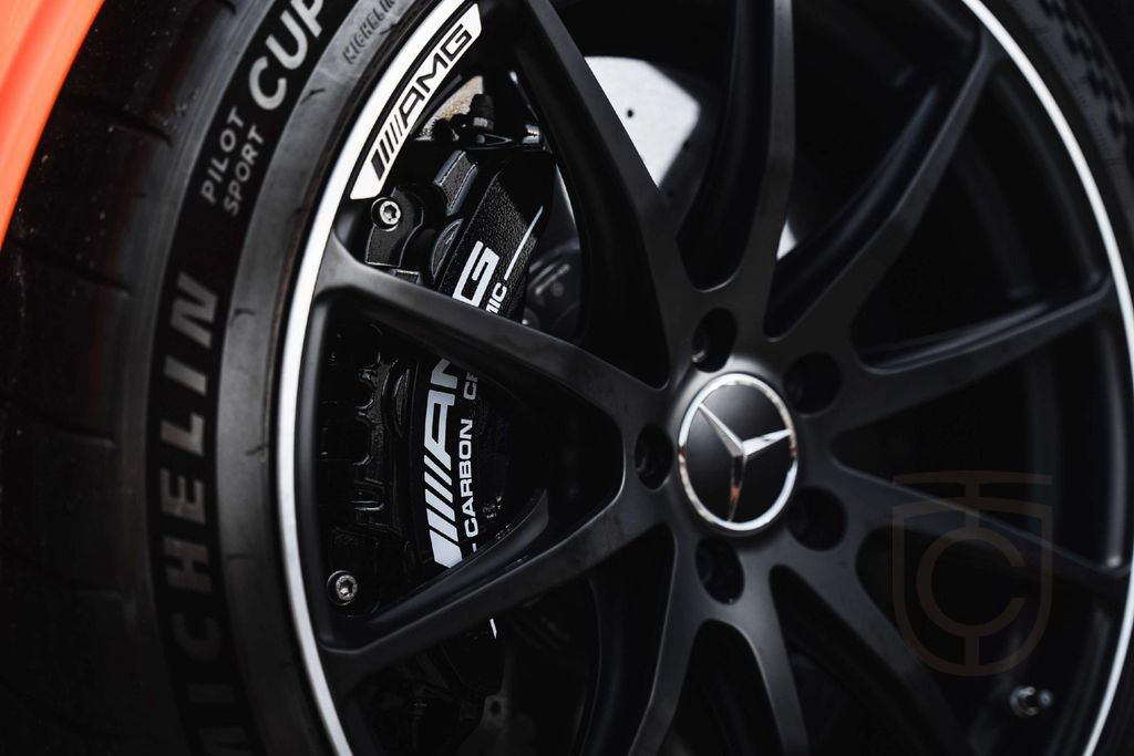 Mercedes-Benz AMG GT Black Series / Magma Beam / NEW