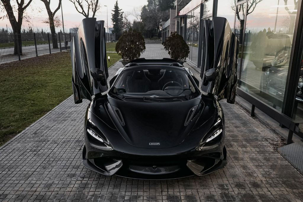 McLaren 765LT SPYDER