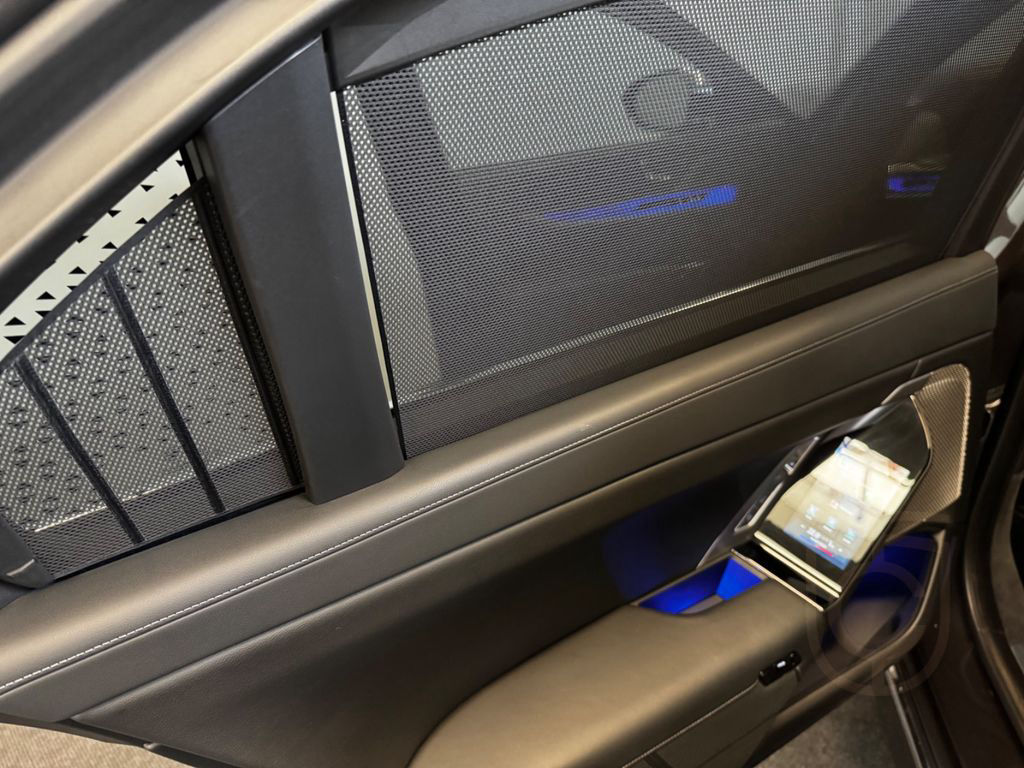 BMW 740d EX Regierungsfahrzeug nur Langstrecke AT