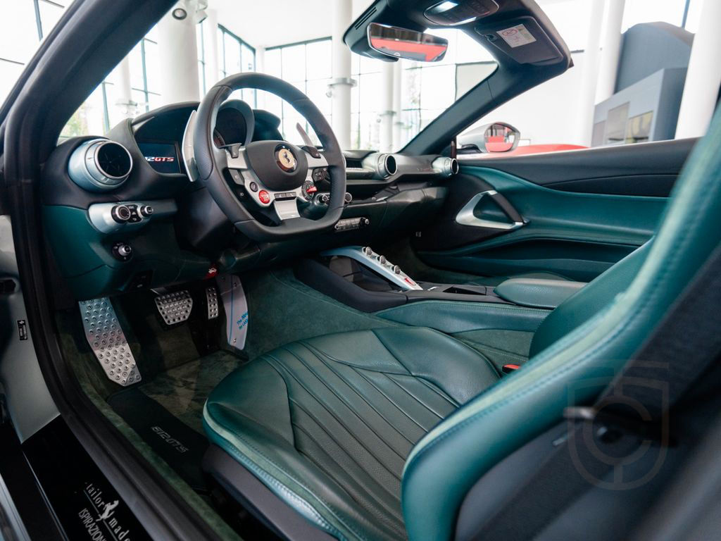 Ferrari 812 GTS *ADAS*LIFT*KARBON*SONDERLACK*JBL*