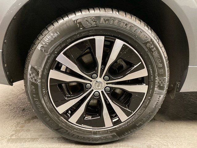 Volvo XC60 T4 Momentum Advanced Edition