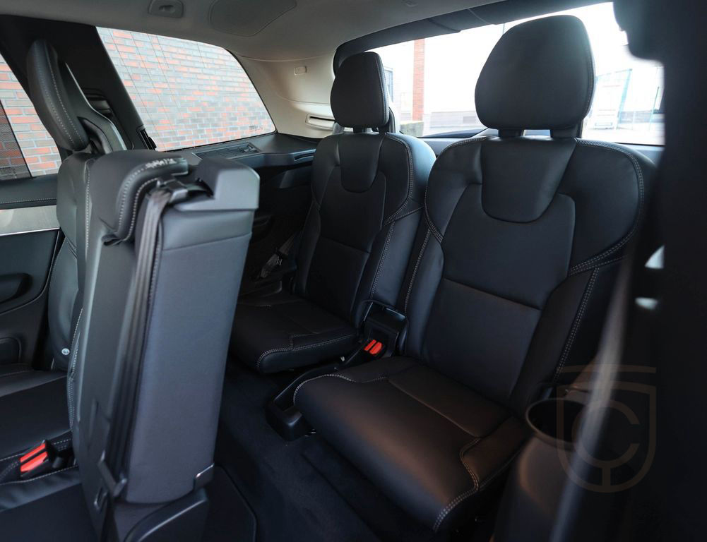 Volvo XC 90 Ultra Dark Recharge AWD *Massage*B&W*Luft*