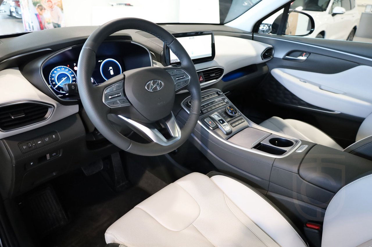Hyundai Santa Fe Plug-In 4WD Advanced Luxurys Pack