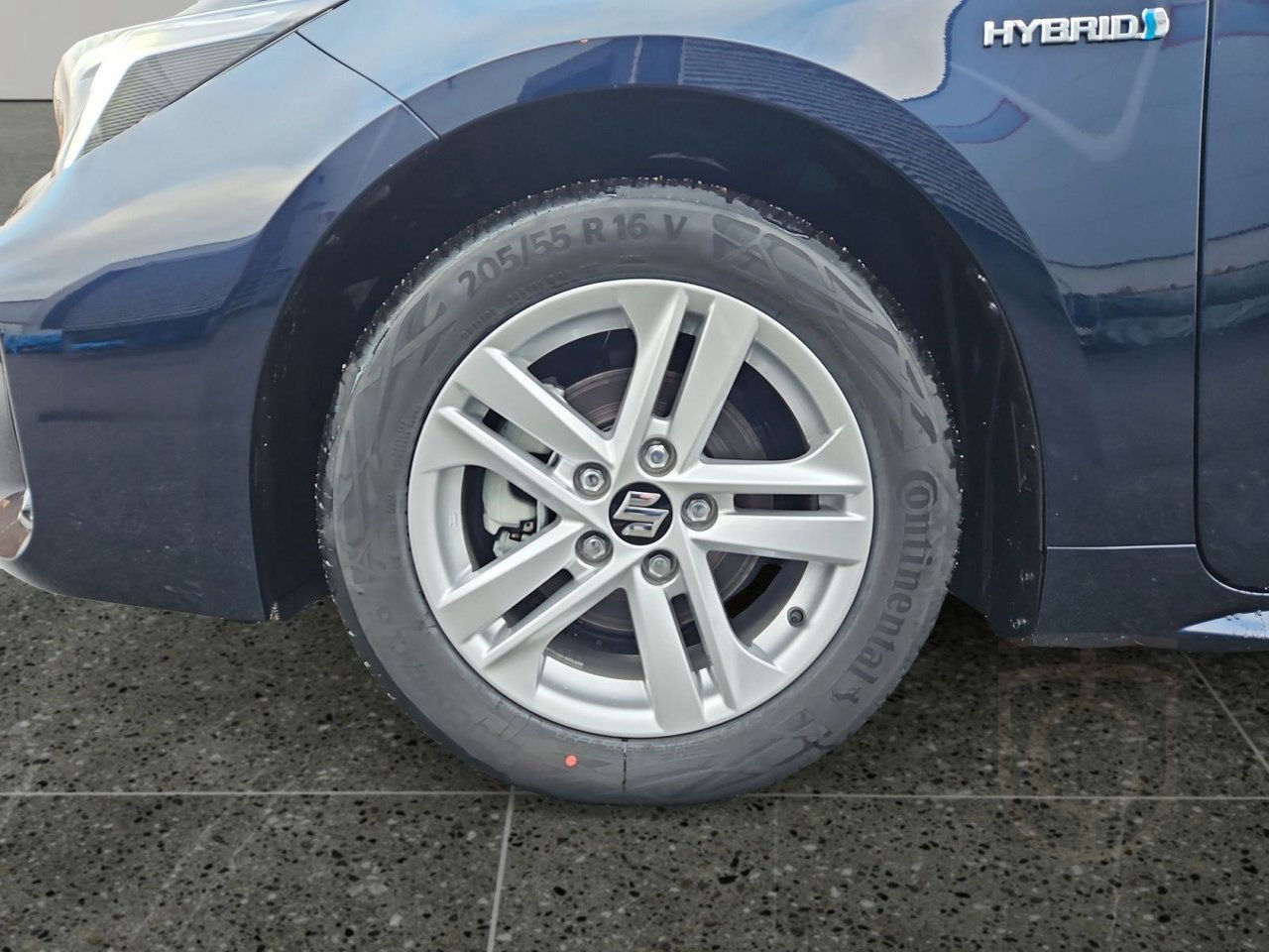 Suzuki Swace Hybrid e-CVT Inclusive