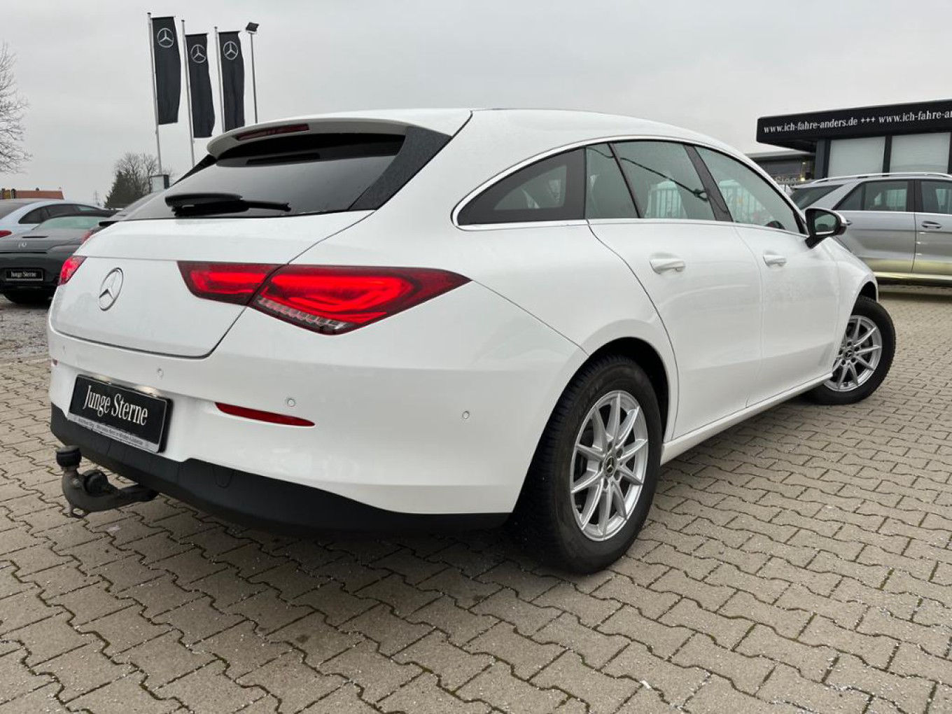 Mercedes-Benz CLA 180 d Shooting Brake
