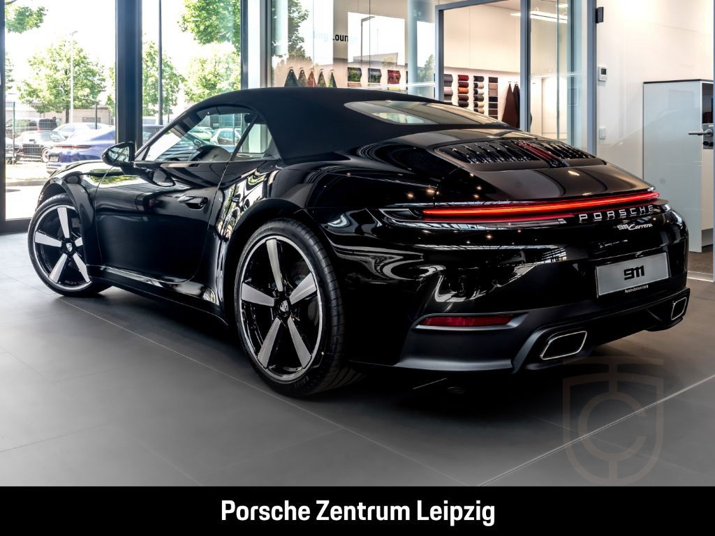 Porsche 992 911 Carrera Cabriolet Matrix Spur BOSE Rückf