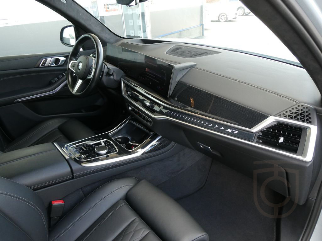 BMW X7 xDrive 40 i M Sport Panorama Head-Up