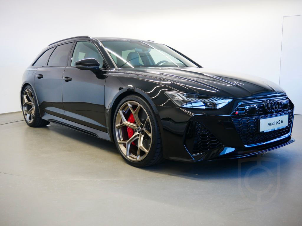 Audi RS 6 Avant performance KERAMIK MATRIX AHK PANO