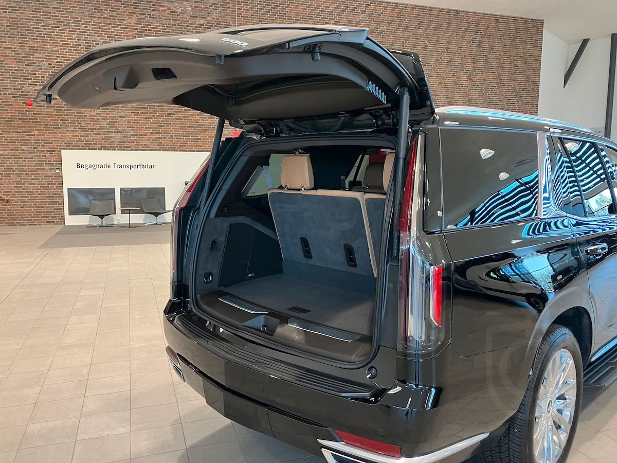 Cadillac Escalade 6,2L 6.2L V8 Luxury Edition panorama 7-sit