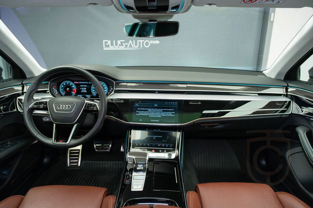 Audi S8 TFSI quattro tiptronic