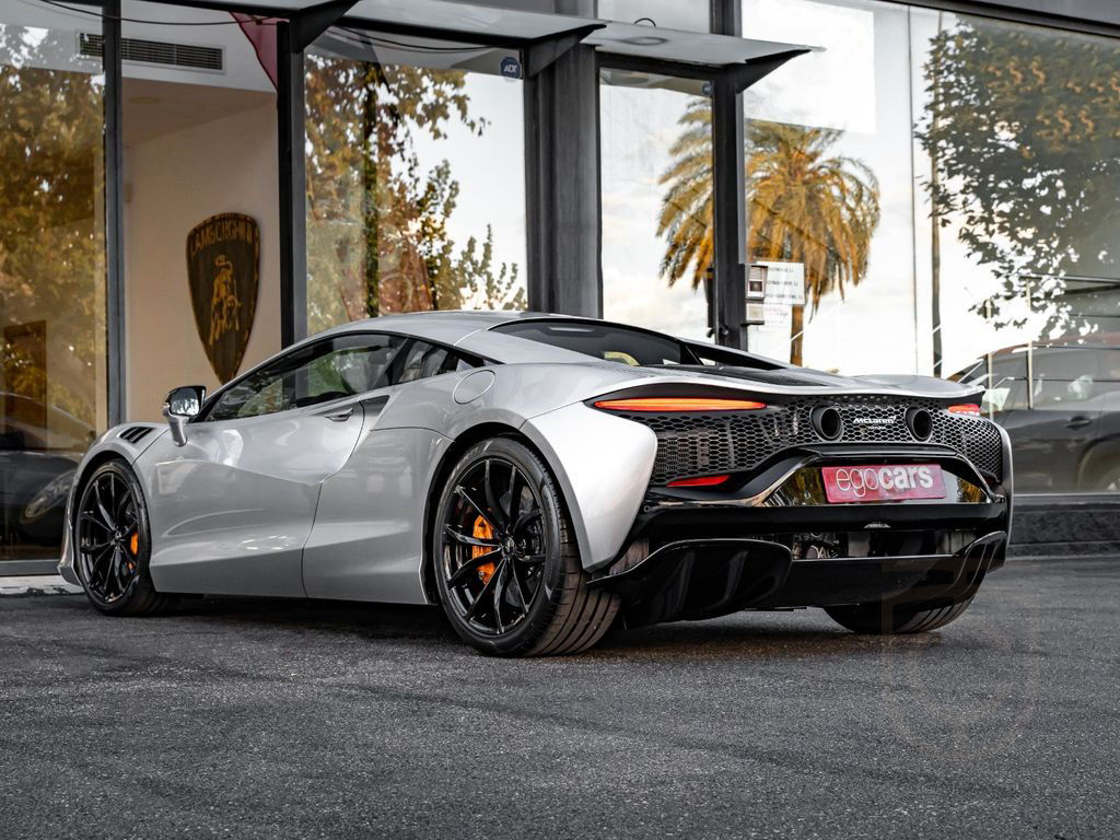McLaren Artura 680CV *0KM! BRAND NEW! AVAILABLE!